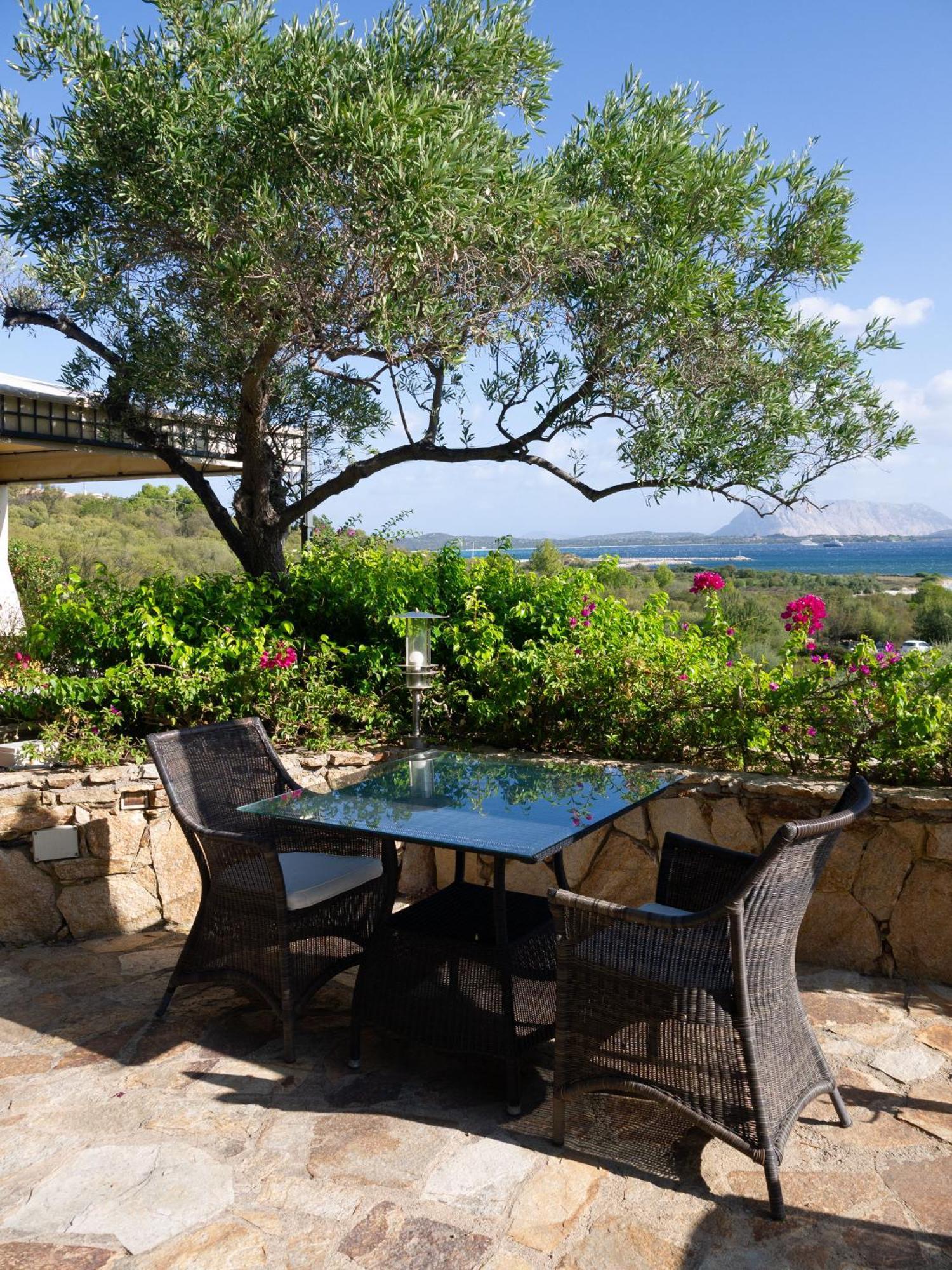 Villa Minda Lodge & View سان تيودورو المظهر الخارجي الصورة