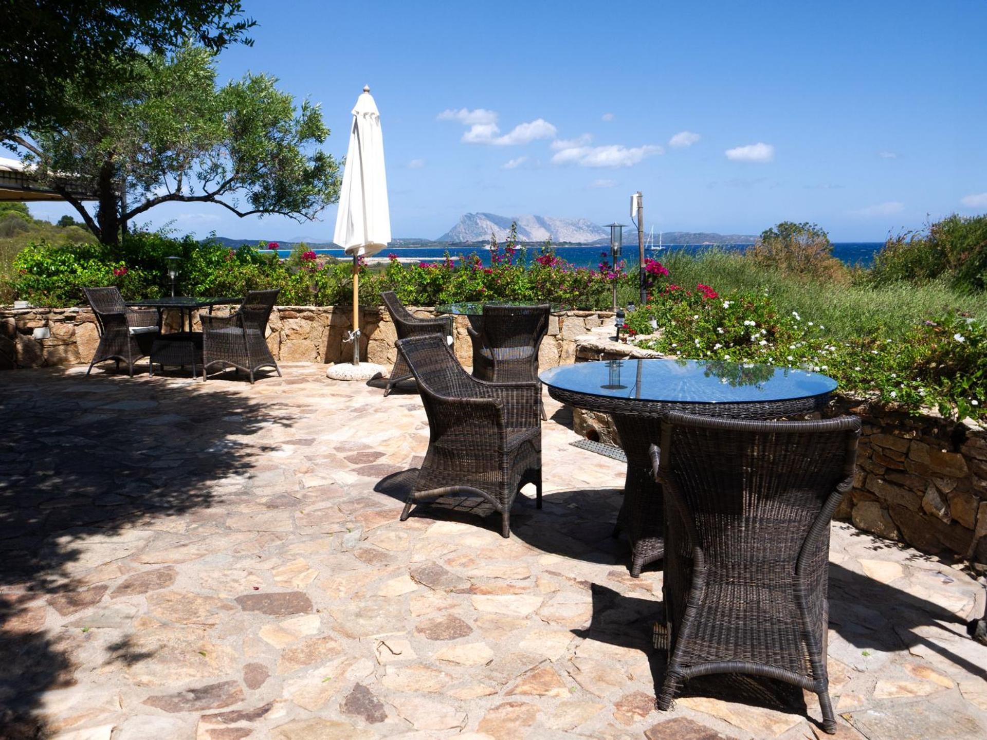 Villa Minda Lodge & View سان تيودورو المظهر الخارجي الصورة