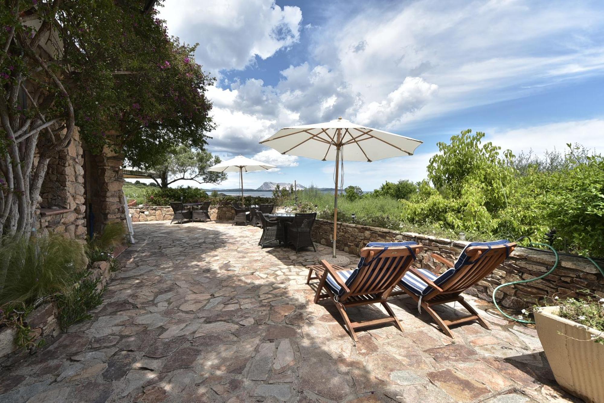 Villa Minda Lodge & View سان تيودورو المظهر الخارجي الصورة